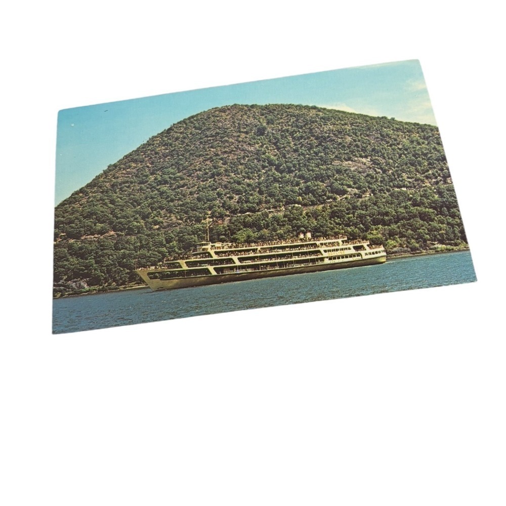 Hudson River Dayliner Boat Postcard Vintage New York Scenic Cruise Ship